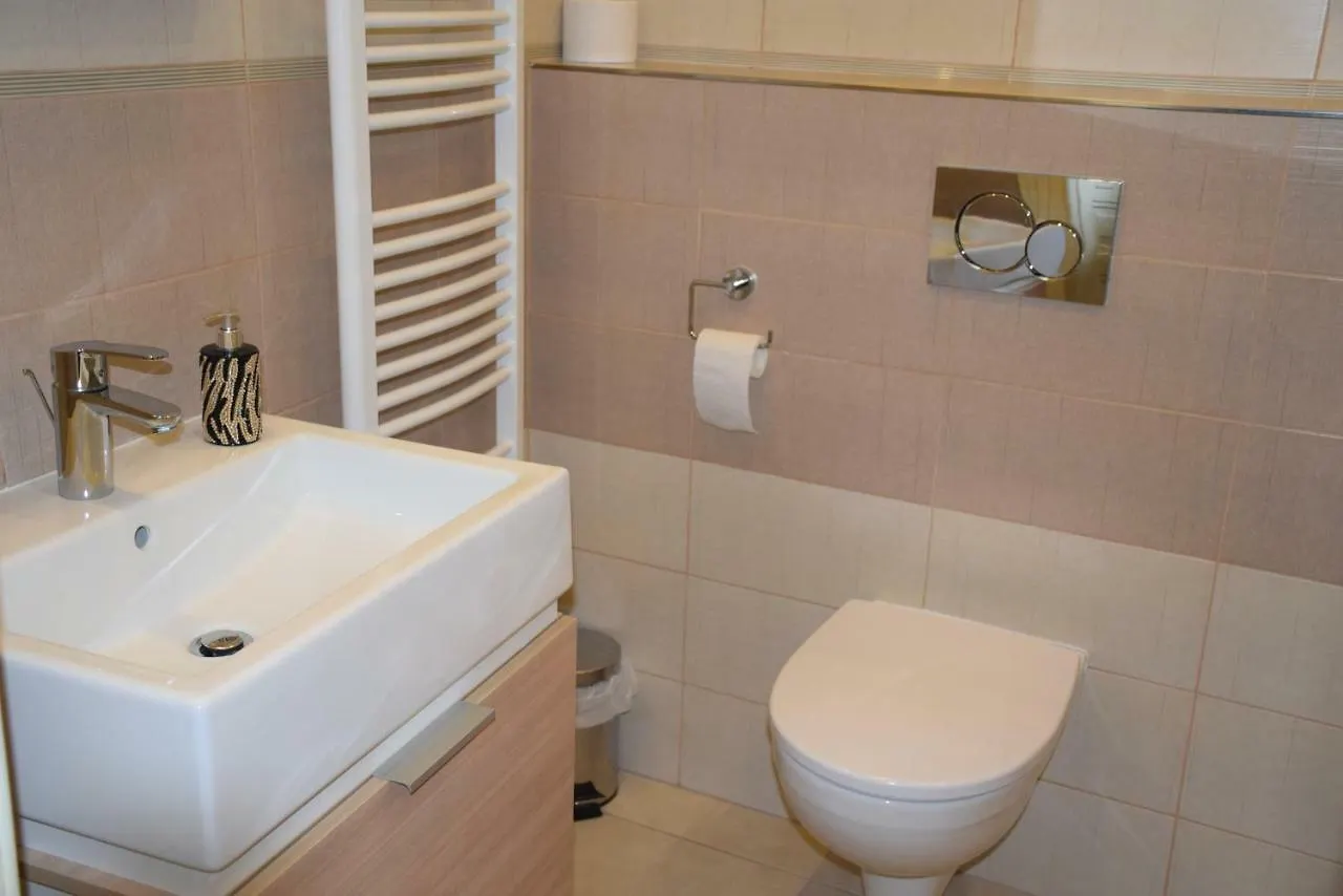 Tiva Downtown Apartments Prague 0*,