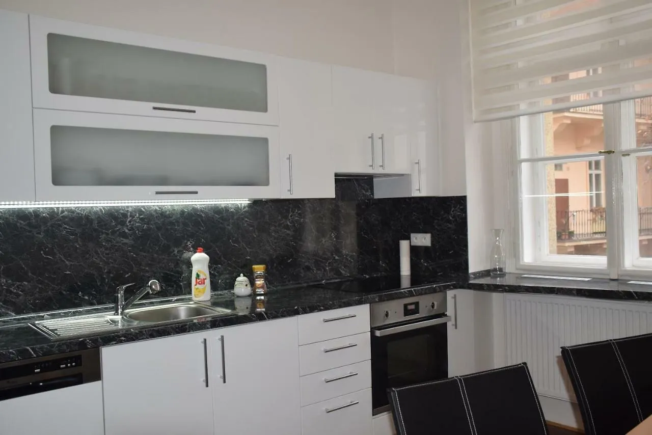 Tiva Downtown Apartments Prague