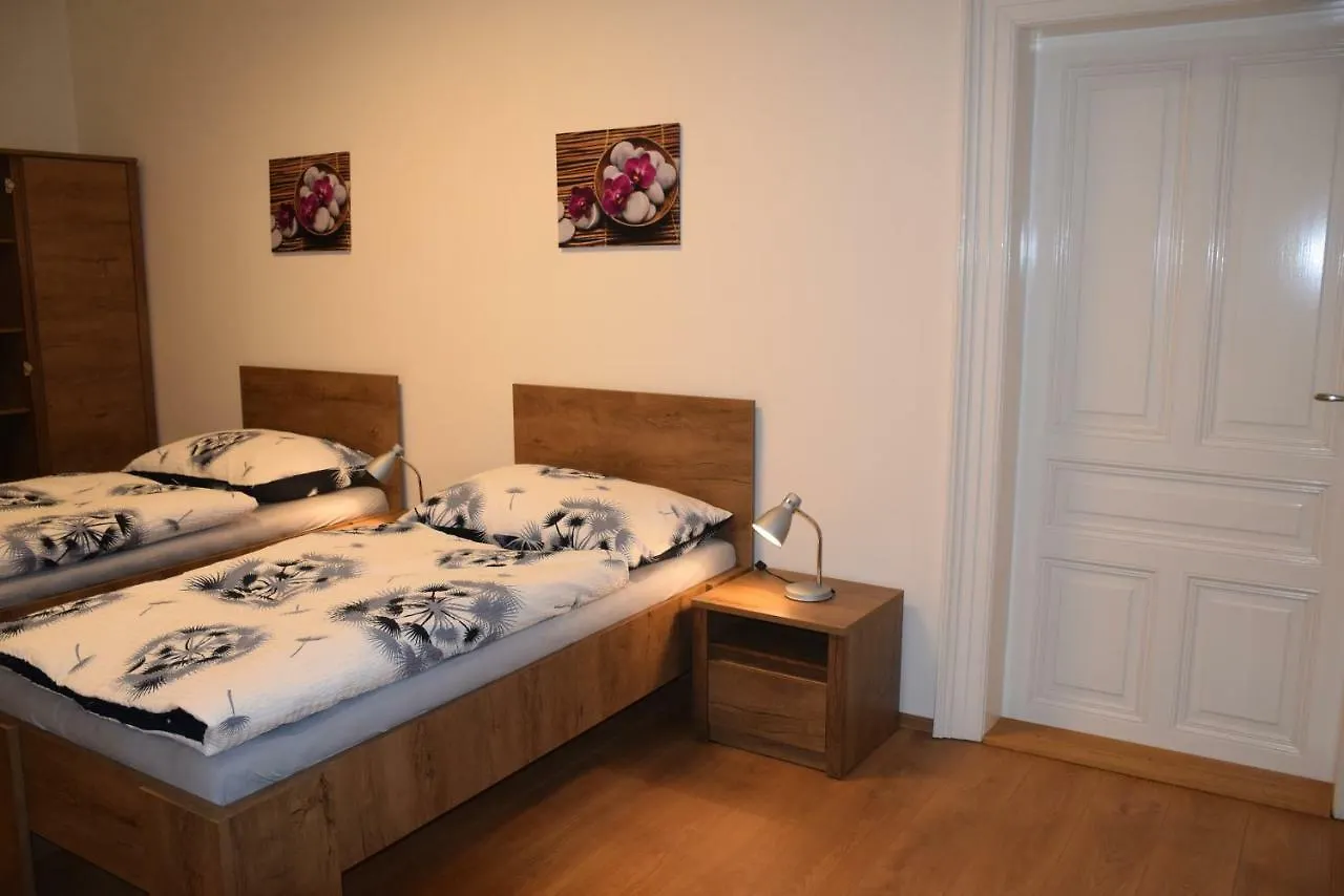 Tiva Downtown Apartments Praha 0*,  Česká republika